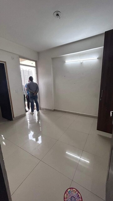 Room in 3 BHK Apartment at Ip Extension – for Rent