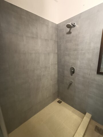 Bathroom in 2 BHK Builder Floor at Jayamahal – for Rent