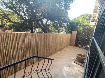 Balcony in 2 BHK Builder Floor at Jayamahal – for Rent