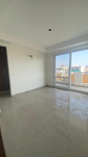 3 BHK Builder Floor For Sale in Sector 23