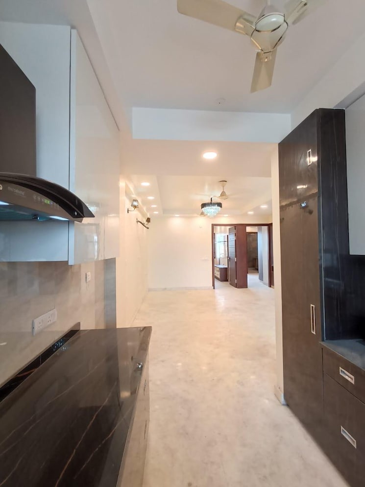 Kitchen, rajouri garden 3 Bedroom 200 Sq.Yd. Builder Floor In Rajouri Garden Delhi 9037917