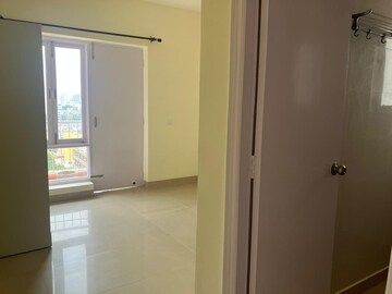 Room in 3 BHK Apartment at Shiv Sai Ozone Park, Sector 86 – for Rent