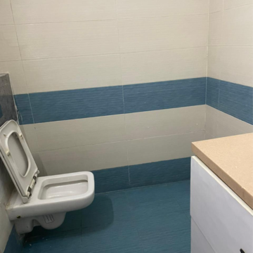Bathroom in 6 BHK Independent House at Sector 39 – for Rent