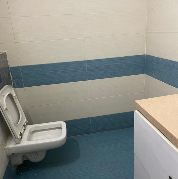 Bathroom, sector 39 6 Bedroom 200 Sq.Mt. Independent House In Sector 39 Noida 9037976