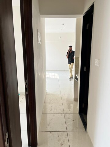 2 BHK Apartment – Entrance View at VJ YashOne Infinitee, Tathawade - for Rent