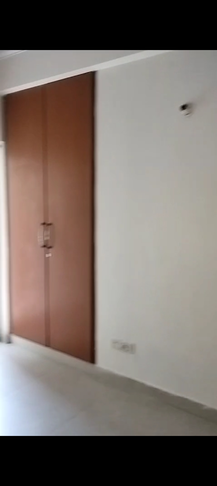 3 BHK + Pooja Room Apartment For Rent in Trident Embassy