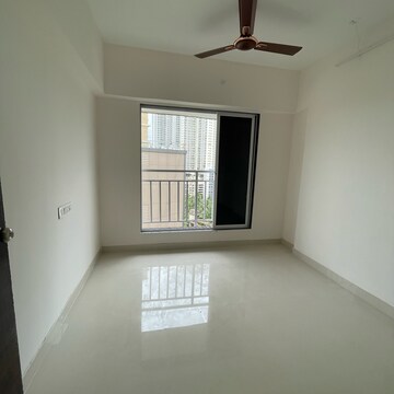 2 BHK Apartment For Rent in Tapovan Apartment Malad East, Pathan Wadi