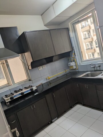 Kitchen in 3 BHK Apartment at Orchid Petals, Sector 49 – for Rent