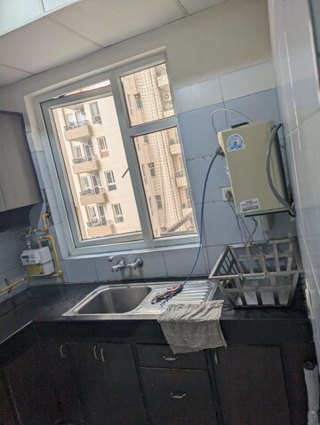 Floor Plan in 4 BHK Apartment at Orchid Petals, Sector 49 – for Rent