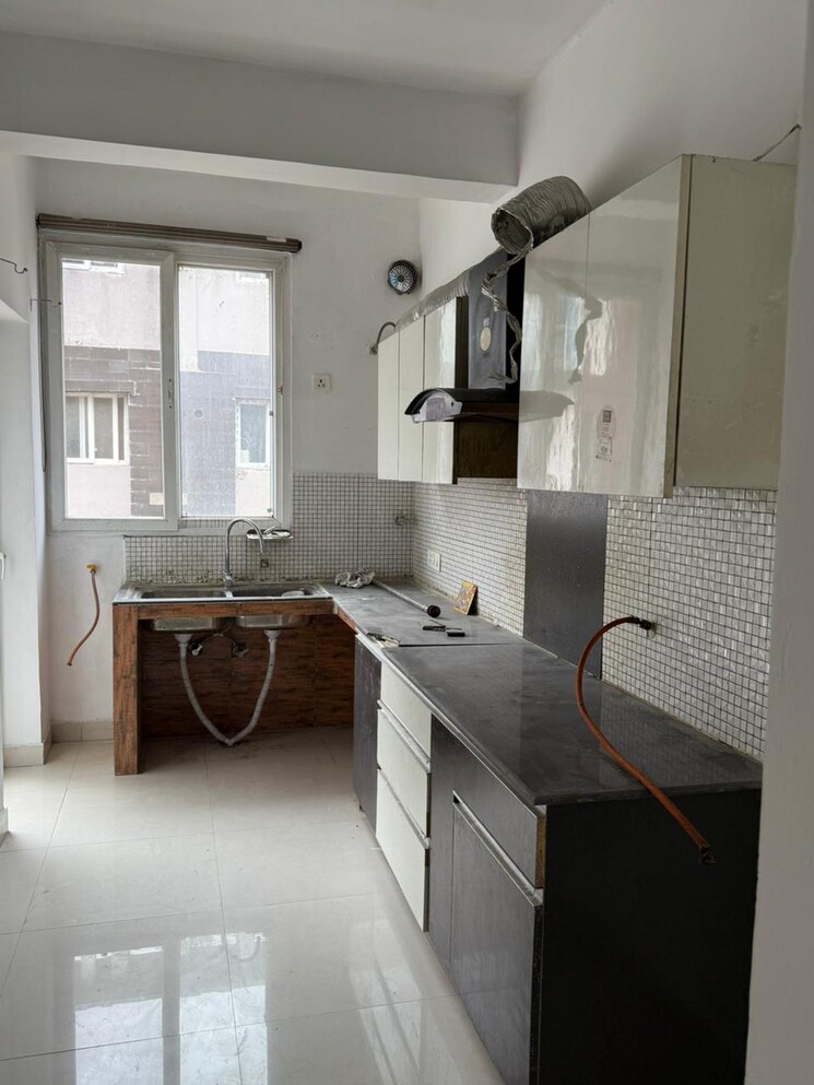 Kitchen, ambala highway 3 Bedroom 1100 Sq.Ft. Builder Floor In Ambala Highway Zirakpur 9038171