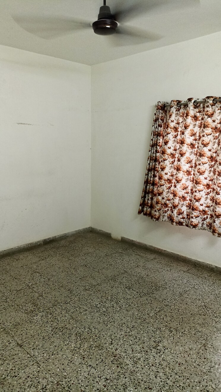 Bedroom, jivraj park 2 Bedroom 990 Sq.Ft. Apartment In Jivraj Park Ahmedabad 9038166