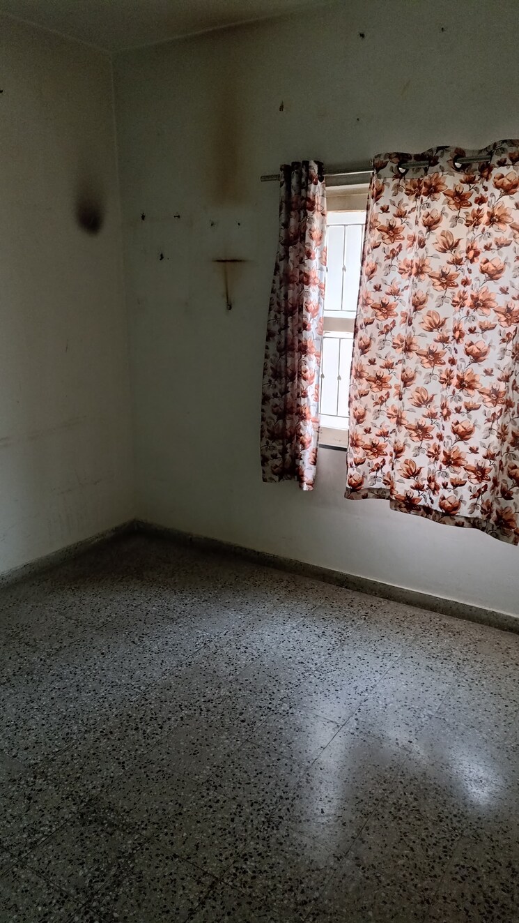 Bedroom, jivraj park 2 Bedroom 990 Sq.Ft. Apartment In Jivraj Park Ahmedabad 9038166