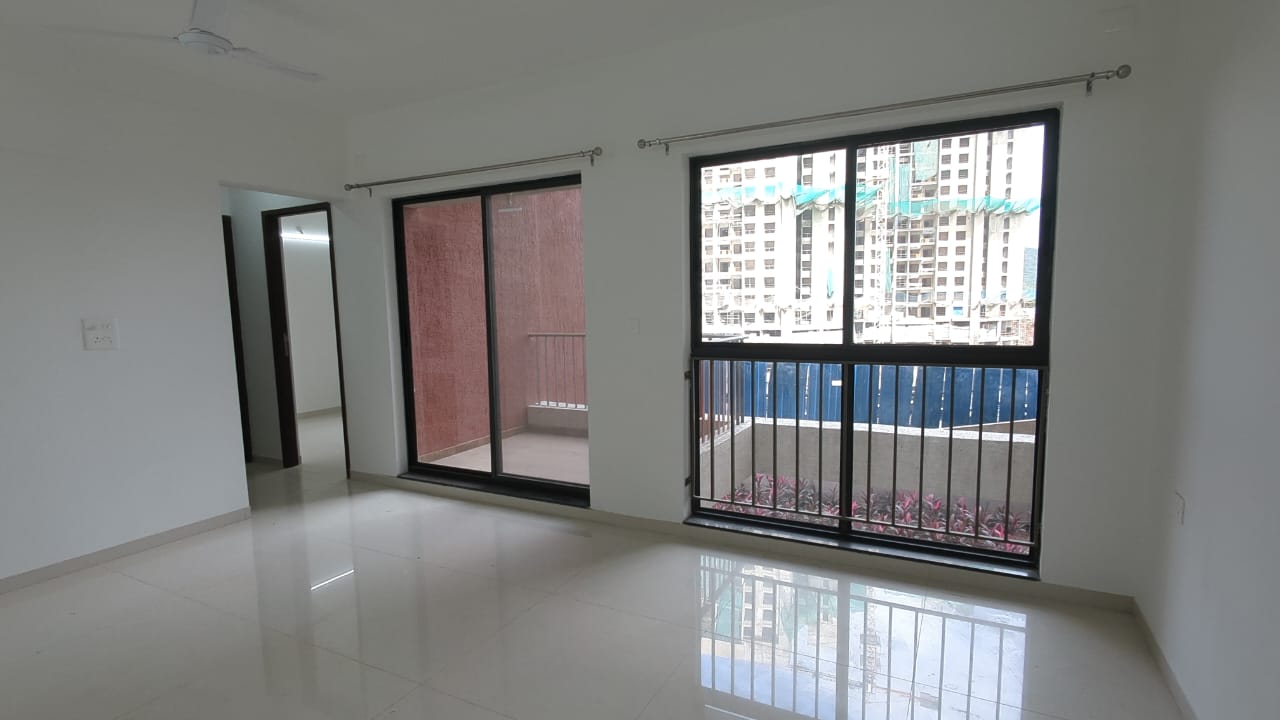 2 BHK 750 Sq.Ft. Apartment in Shapoorji Pallonji Sensorium