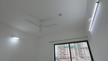 Room in 2 BHK Apartment at Shapoorji Pallonji Sensorium, Hinjewadi – for Rent