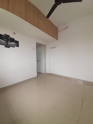 1 BHK Apartment For Rent in Goregaon West