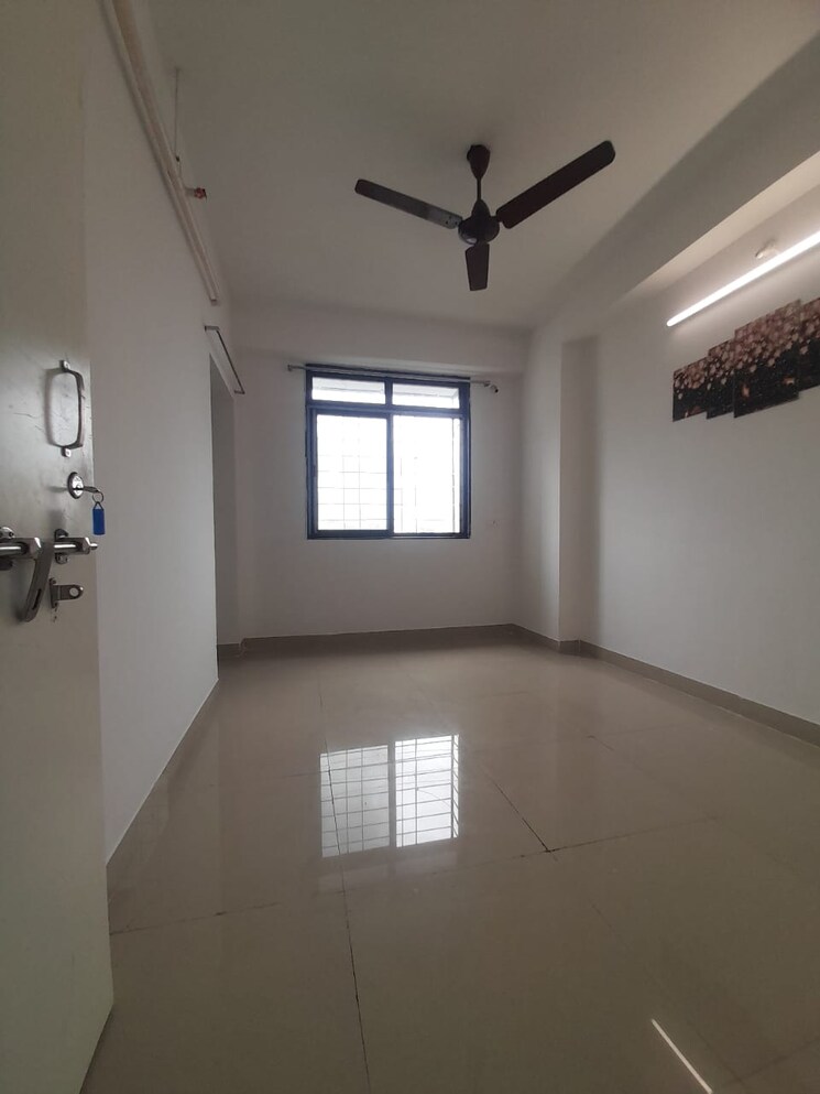 Room, goregaon west 1 Bedroom 322 Sq.Ft. Apartment In Goregaon West Mumbai 9038192