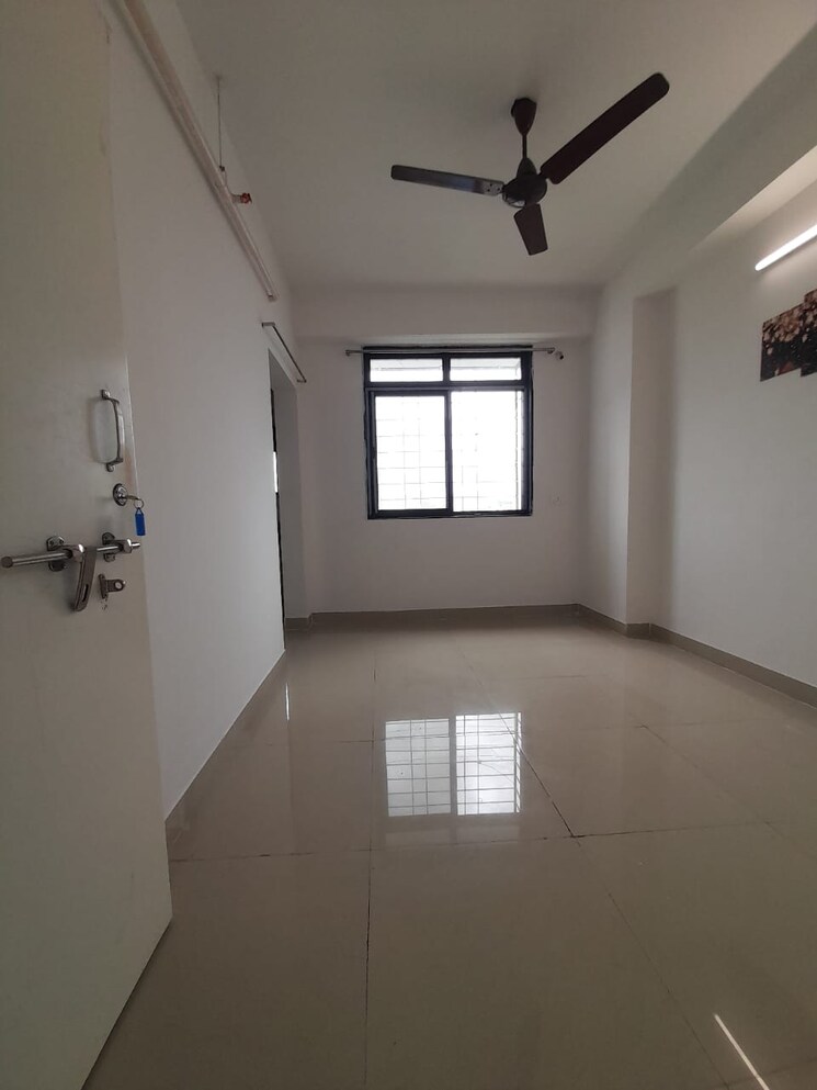 Room, goregaon west 1 Bedroom 322 Sq.Ft. Apartment In Goregaon West Mumbai 9038192