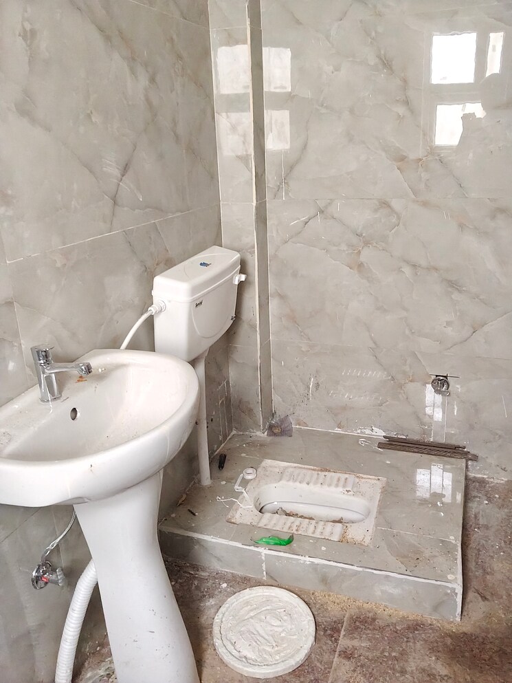 Bathroom, khodna kalan 3 Bedroom 1595 Sq.Ft. Villa In Khodna Kalan Greater Noida 9038209