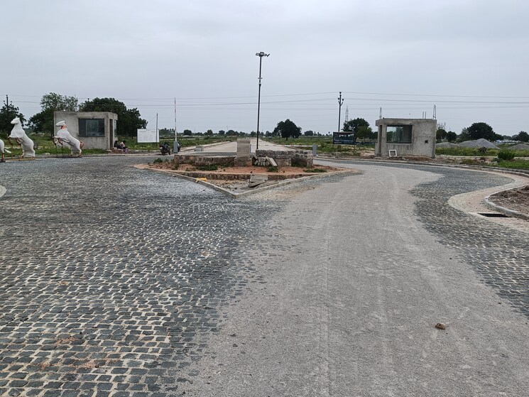 Exterior View, hi tech city  240 Sq.Yd. Plot In Hi Tech City Hyderabad 9038242