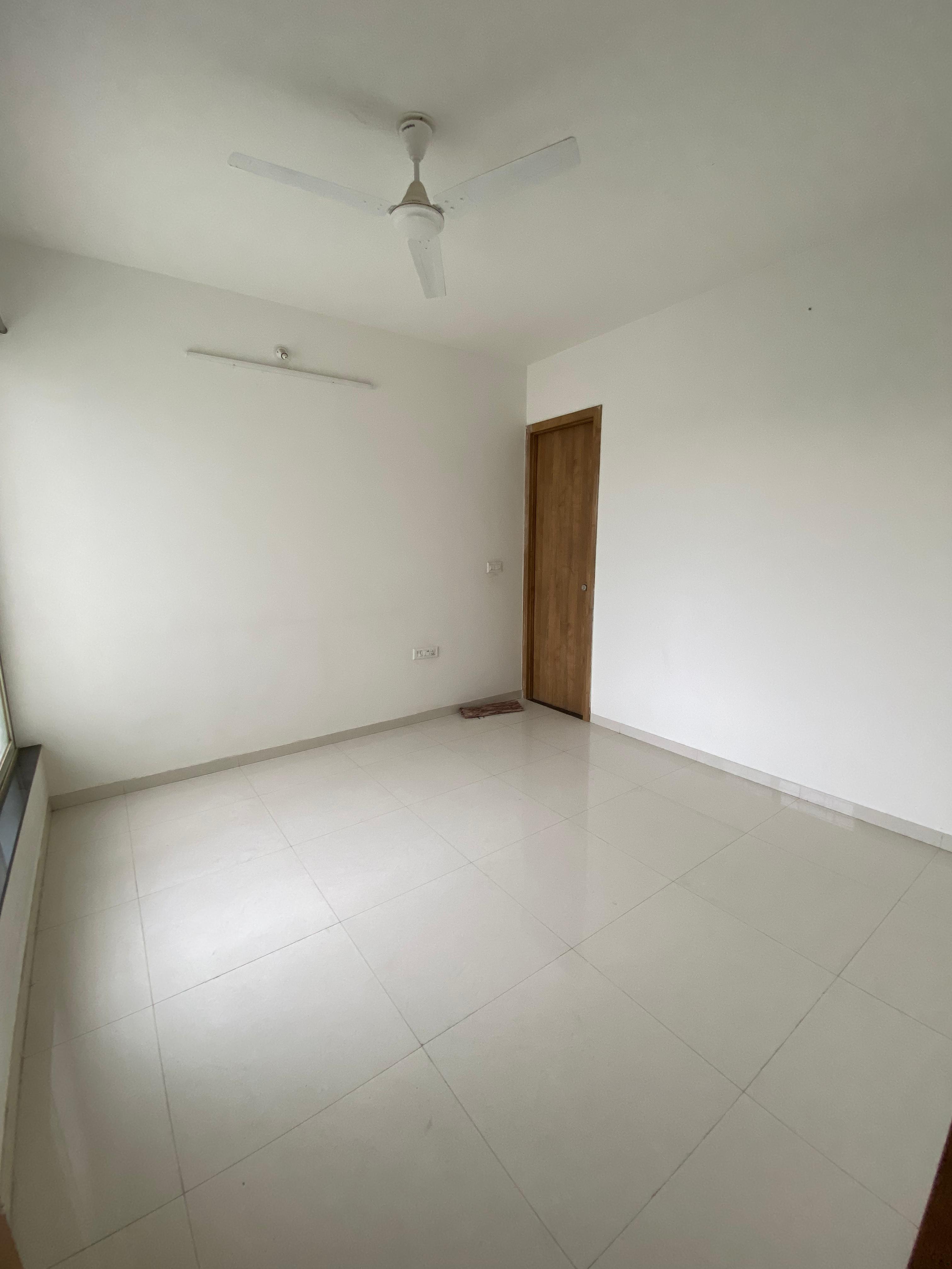 2 BHK Apartment For Rent in Chaitanya Platinum