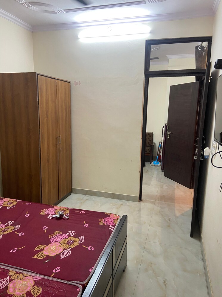 Bedroom, kalkaji 1 Bedroom 560 Sq.Ft. Builder Floor In Kalkaji Delhi 9038339