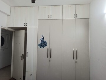 Furnished Amenities in 3 BHK Apartment at Mapsko Mount Ville, Sector 79 – for Rent