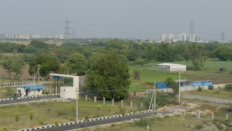 undefined, sangareddy  200 Sq.Yd. Plot In Sangareddy Hyderabad 9038459