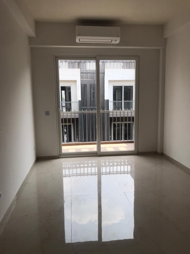 Room, smart-world-orchard 3 Bedroom 1680 Sq.Ft. Apartment In Sector 61 Gurgaon 9038511