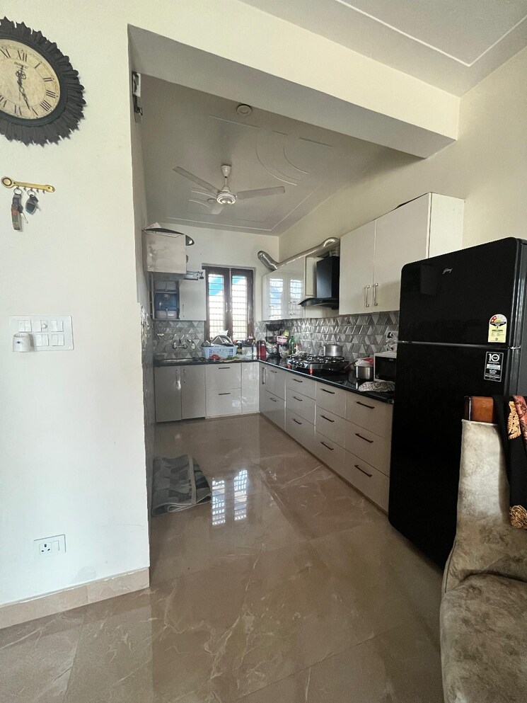 Kitchen, sector 81 3 Bedroom 1300 Sq.Ft. Builder Floor In Sector 81 Faridabad 9038585