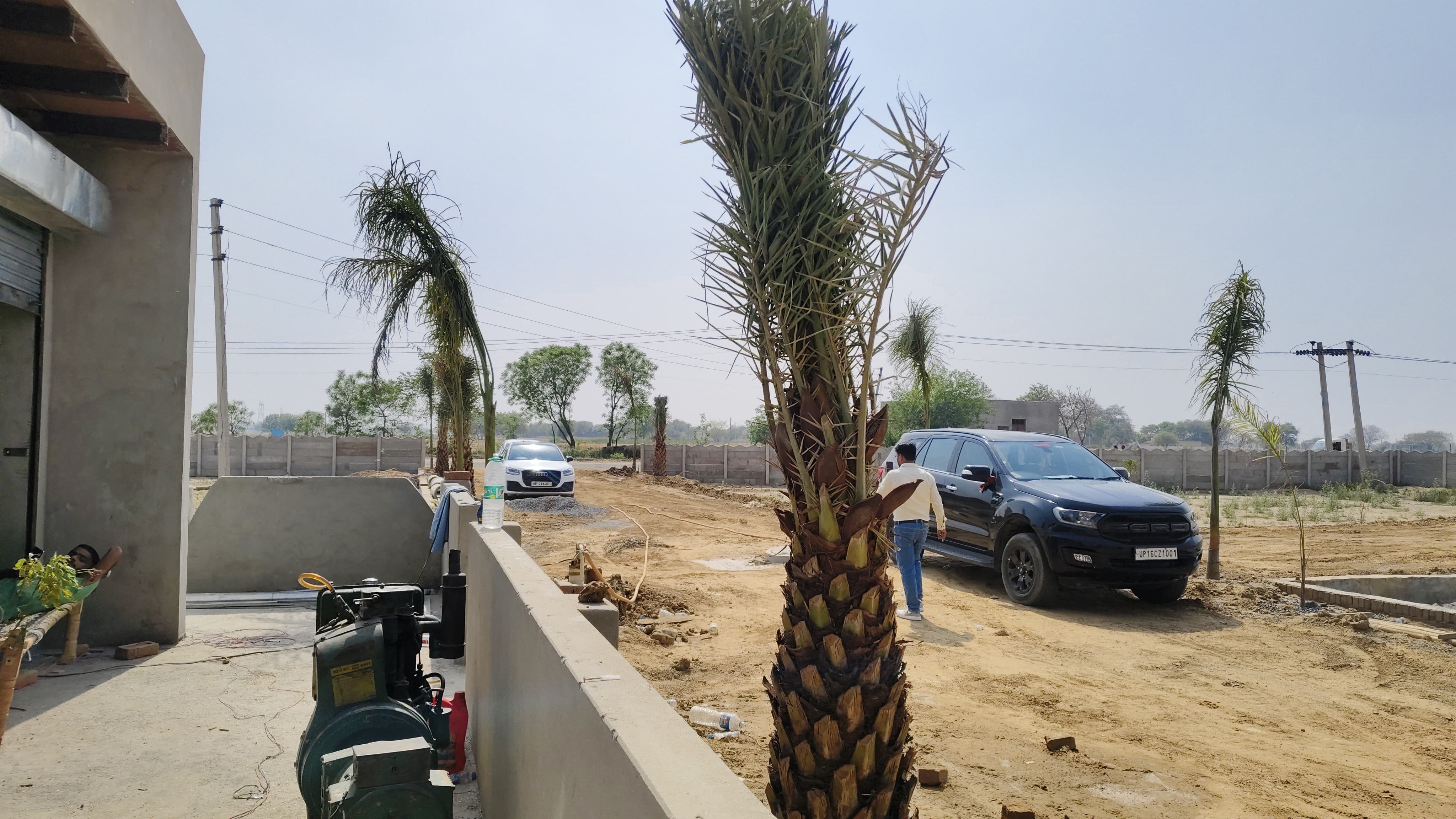 Plot For Sale in Jattari