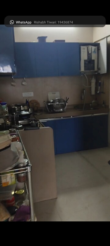 Team Area in 2 BHK Apartment at Dosti West County, Balkum Pada – for Rent