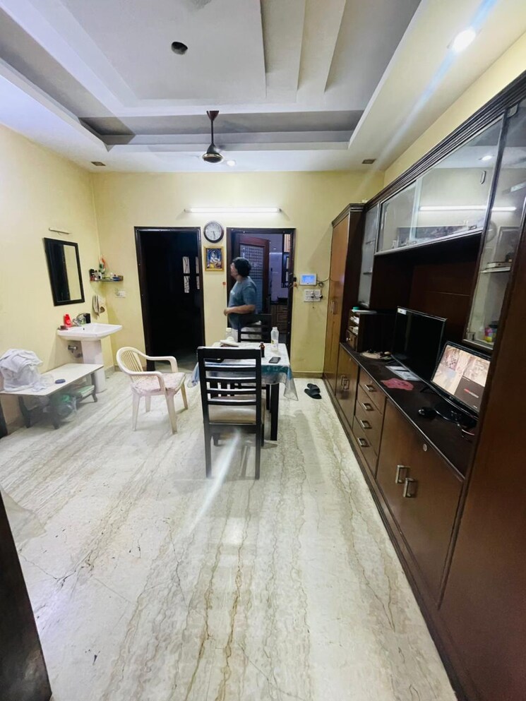 Living Room, priyadarshni-apartments 2 Bedroom 900 Sq.Ft. Apartment In Paschim Vihar Delhi 9038544