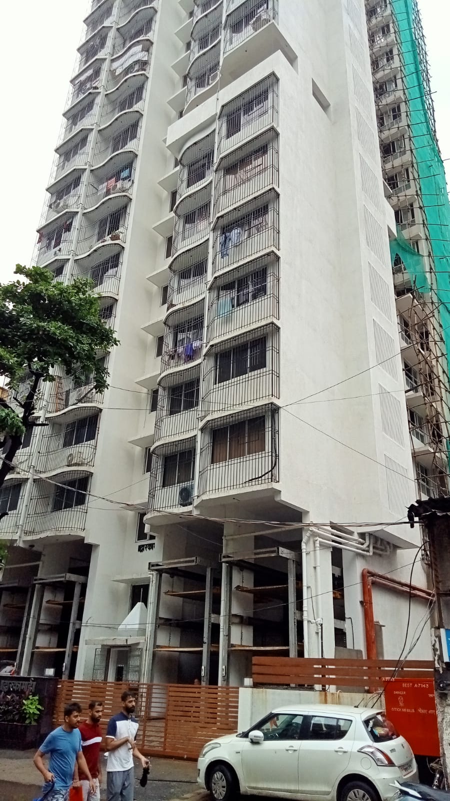2 BHK Apartment For Sale in Lower Parel West