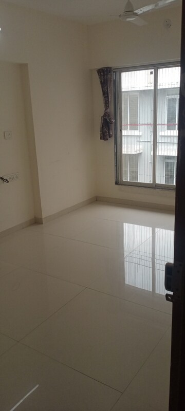1 BHK Apartment For Rent in Bindra Complex, Andheri East