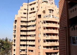 4 BHK Apartment For Sale in Unitech Heritage City, Sector 25