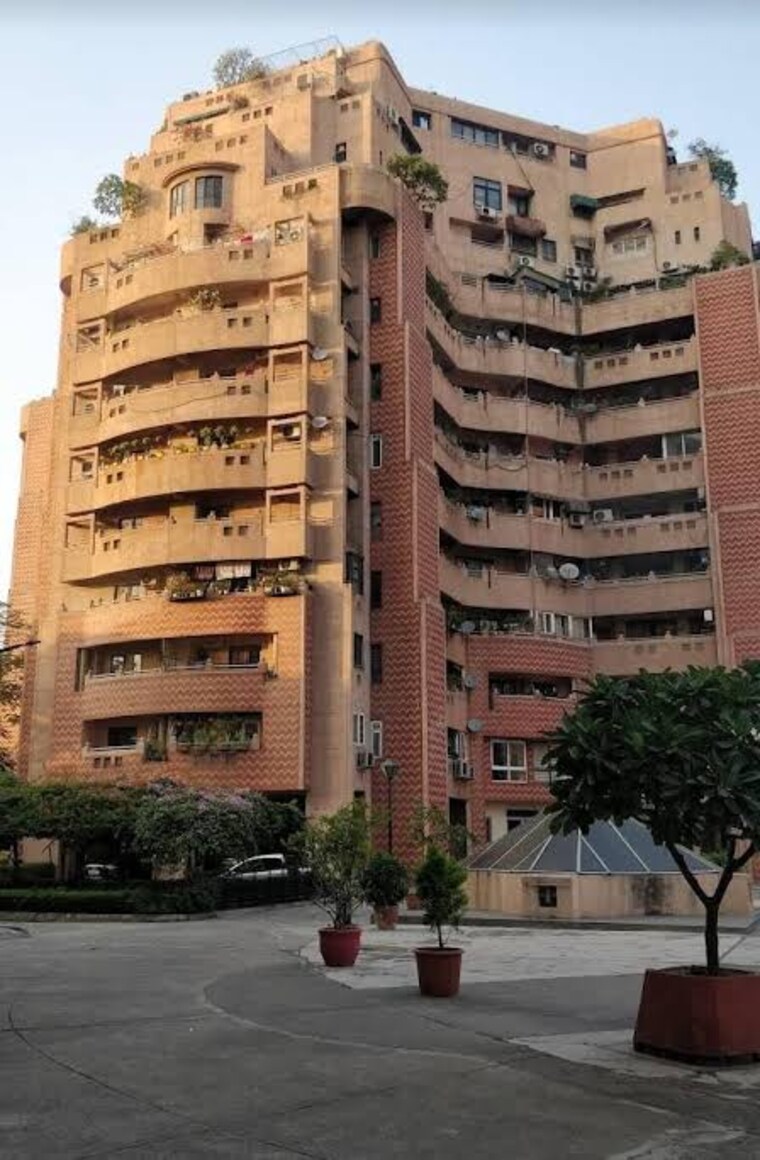 Exterior View, unitech-heritage-city 4 Bedroom 3850 Sq.Ft. Apartment In Sector 25 Gurgaon 9038624