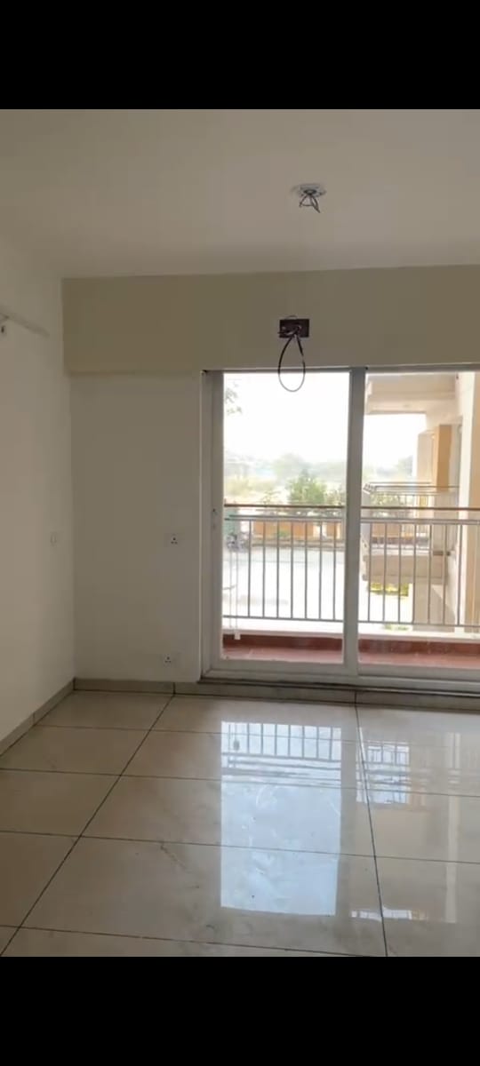 2 BHK Apartment For Sale in Rishita Manhattan