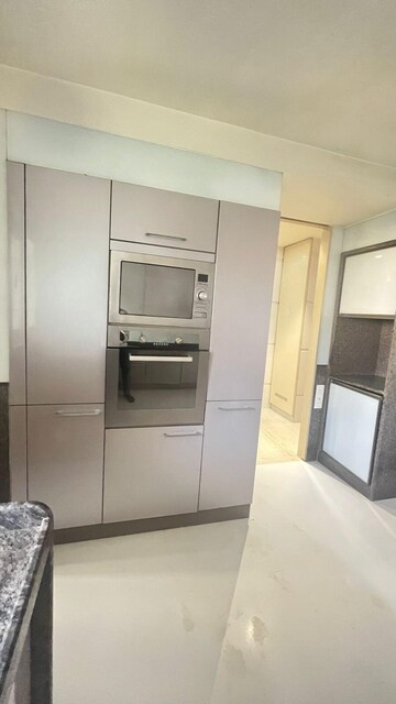  3 BHK Apartment at Prabhadevi CHS, Prabhadevi – for Rent