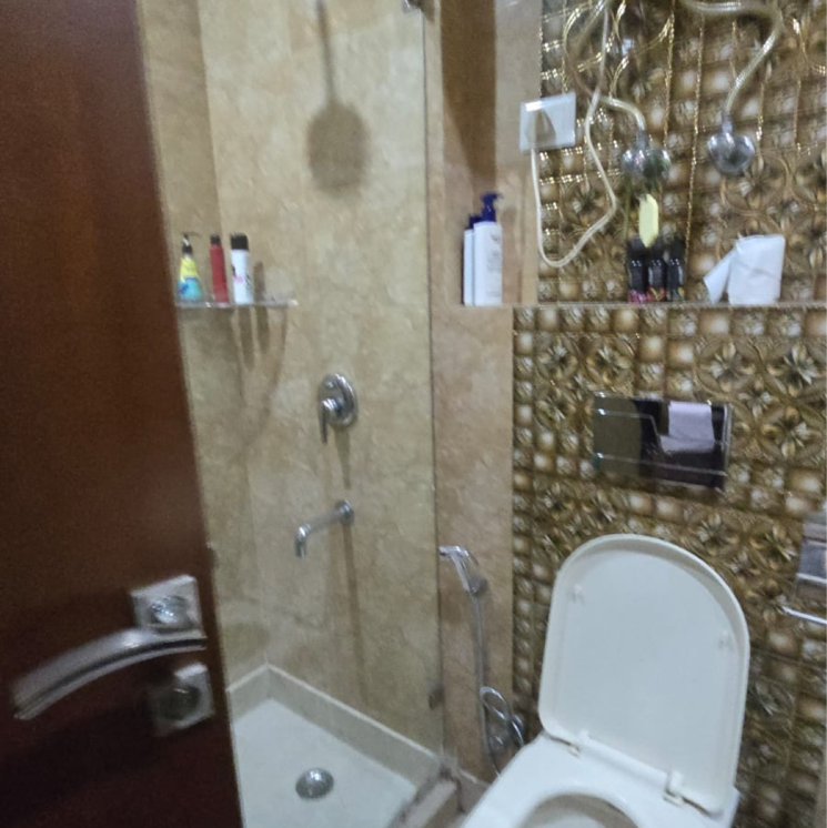 Bathroom, uday park 3 Bedroom 1957 Sq.Ft. Builder Floor In Uday Park Delhi 9038721