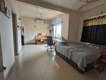 Bedroom in 4 BHK Apartment at Lodha Casa Bella Gold, Dombivli East – for Rent