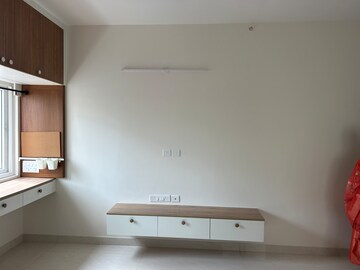 Furnished Amenities in 3 BHK Apartment at Prestige Beverly Hills, Kokapet – for Rent