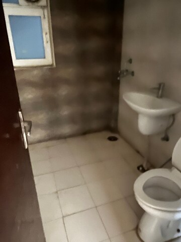 Bathroom in 3.5 BHK Apartment at Anthem French Apartments, Sector 16b Greater Noida – for Sale