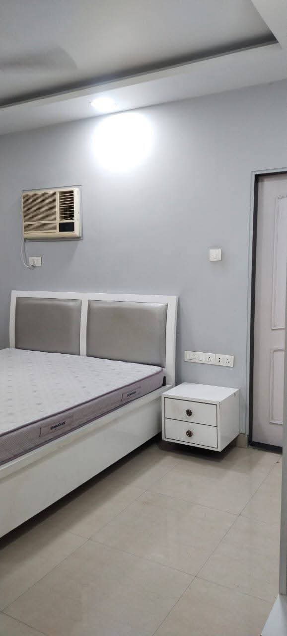 3 BHK Apartment For Rent in Andheri West