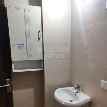 Bathroom in 3 BHK Apartment at Parker White Lily, Sector 8 – for Rent