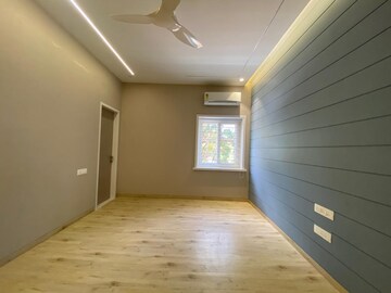 Room in 5 BHK Villa at Sindh Society, Aundh – for Rent