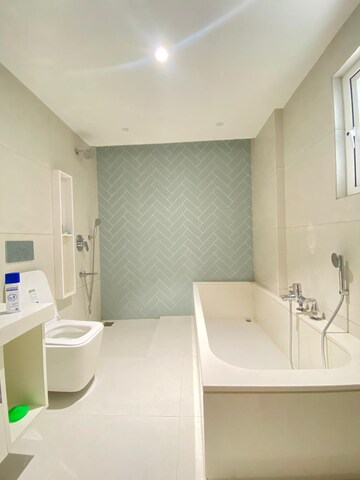 Bathroom in 5 BHK Villa at Sindh Society, Aundh – for Rent