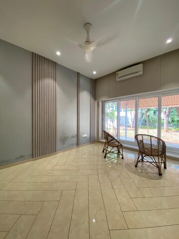 Parking in 5 BHK Villa at Sindh Society, Aundh – for Rent
