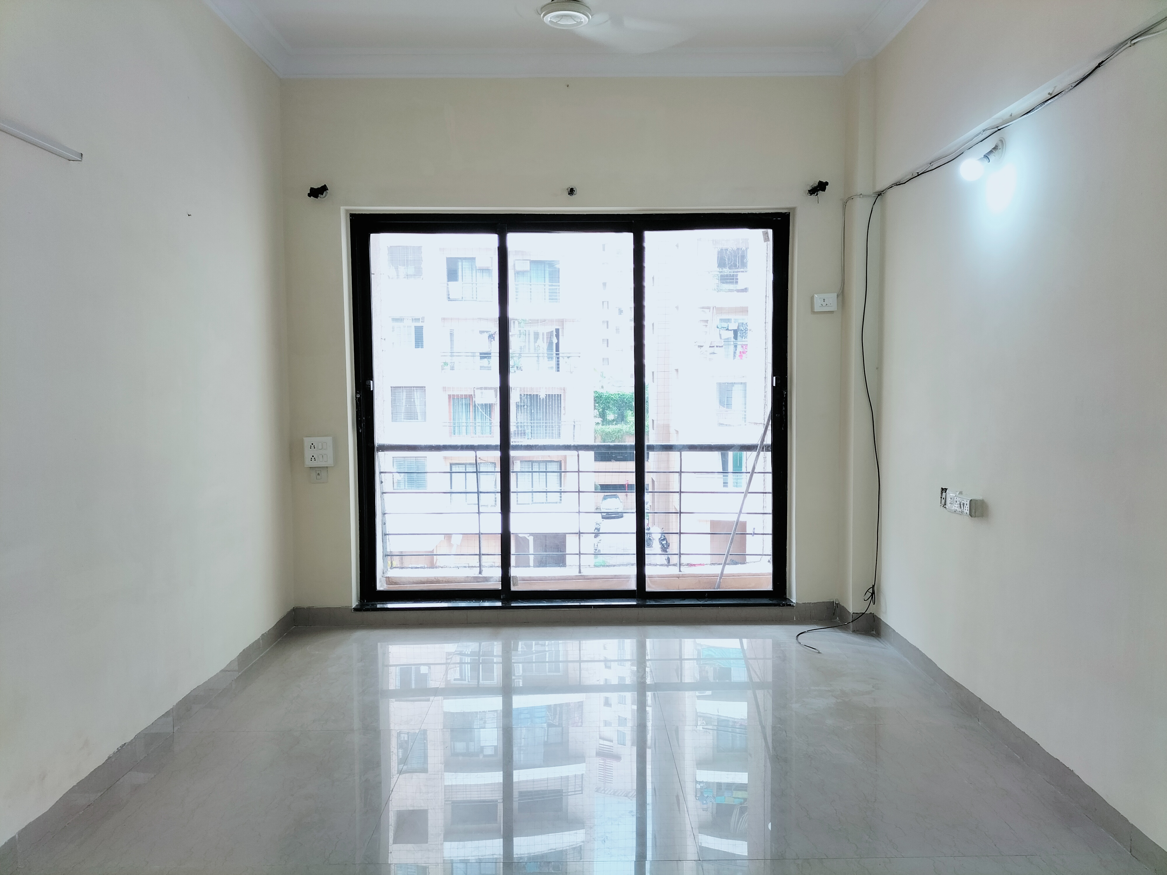 1 BHK + Extra Room Apartment For Rent in K Raheja Raheja Residency