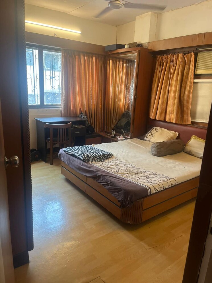 Bedroom, andheri west 1 Bedroom 550 Sq.Ft. Apartment In Andheri West Mumbai 9038944