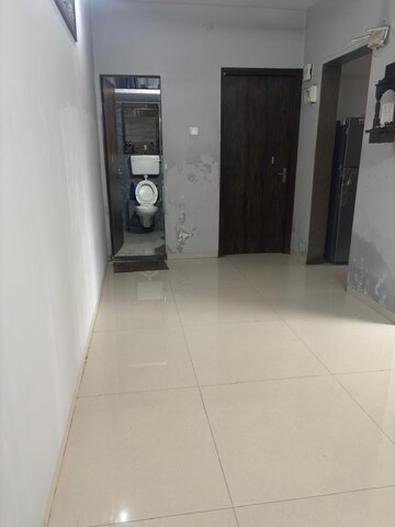1 BHK Apartment For Rent in Gaurav Galaxy I, Mira Road